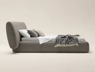 C112 Minotti Blake Upholstered Bed 7