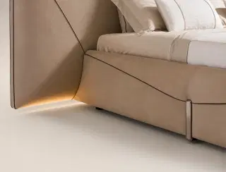 C098 Envelope Bastian Upholstered Bed 6