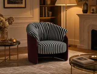 6018 Wraparound Lounge Chair 4