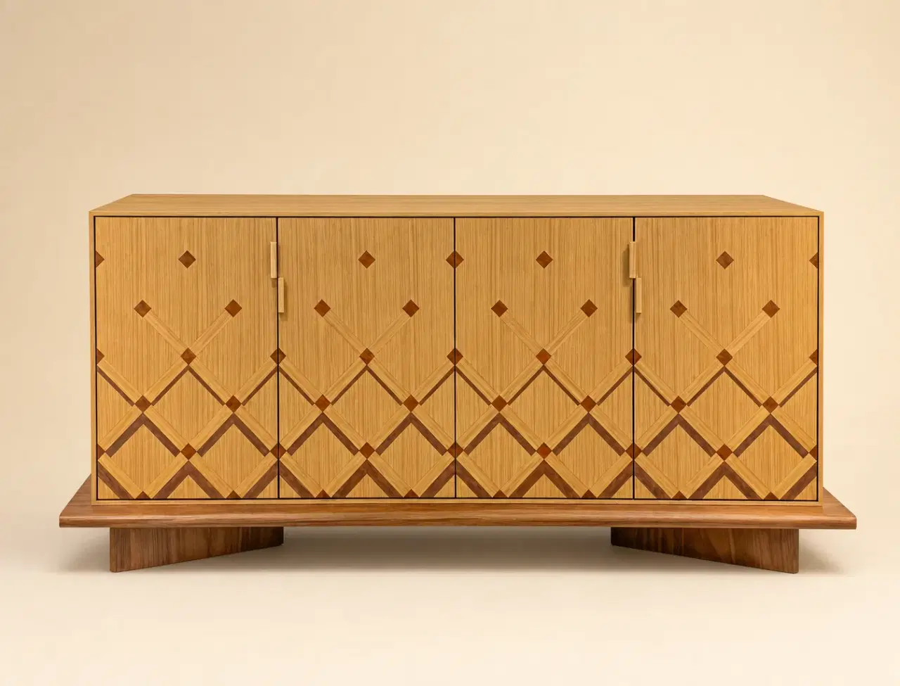 CBG-13 Vintage Diamond-Pattern Sideboard