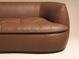 D9020 Dusk Copper Curved-Bay Quilted Low-Profile Modular Sofa 3