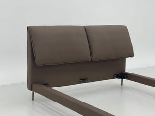 C052 Floating Elephant-Ear Bed 8