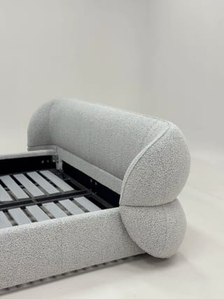 C069 Embrace Bed 9