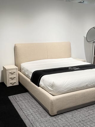 C070 FLOU Atelier M Bed 7