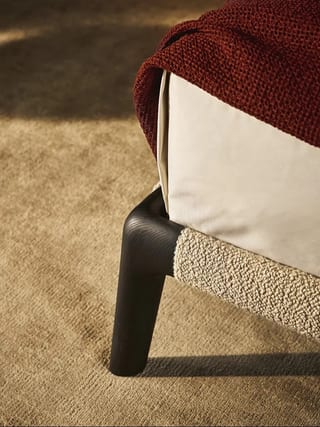 C111 Poliform Curve Bed 6