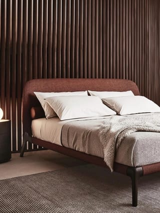 C111 Poliform Curve Bed 5