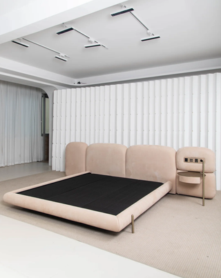 C049 Stone Bed 9