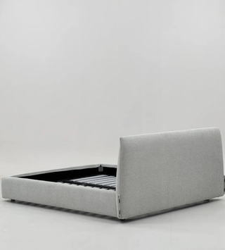 C032 Smile Bed 7