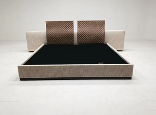 C021 Minotti Yang Bed 10