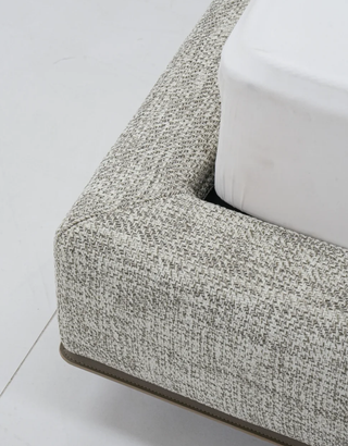 C031 Brera Bed 8