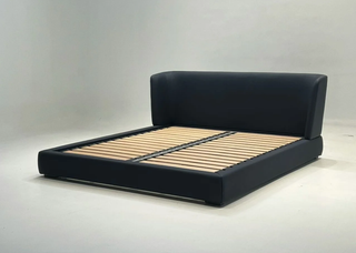 C024 Levis Bed 5