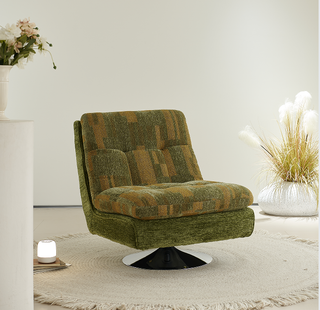 6017 Swivel Lounge Chair 2