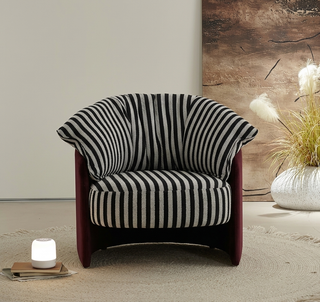 6018 Wraparound Lounge Chair 2