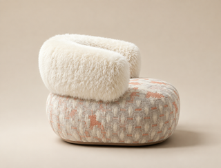 Original Round Embrace Chair 2
