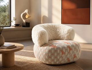 Original Round Embrace Chair 5