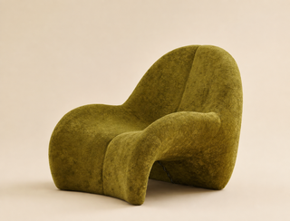 AU77 Arc Horizon Chair 2