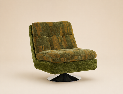 6017 Swivel Lounge Chair