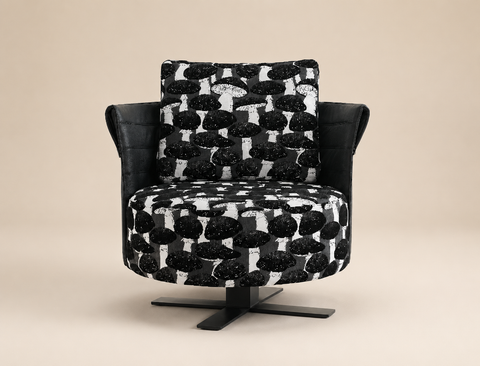 102B Swivel Lounge Chair